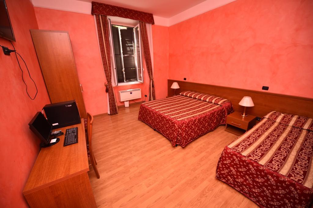Al Centro Storico Di Bed & Breakfast Rome